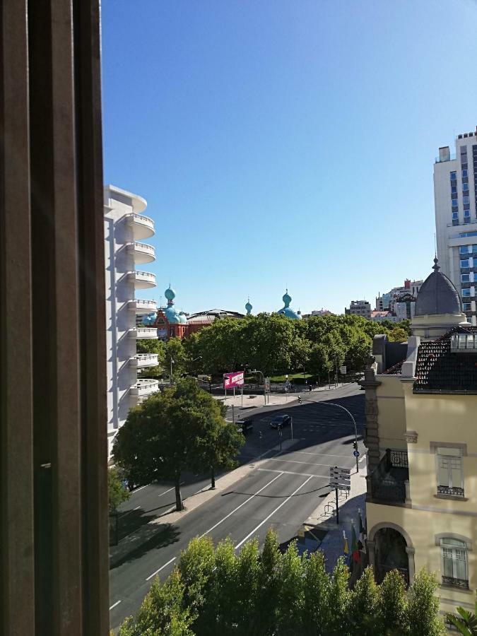 Beautiful Apartment-Campo Pequeno Home Lissabon Buitenkant foto